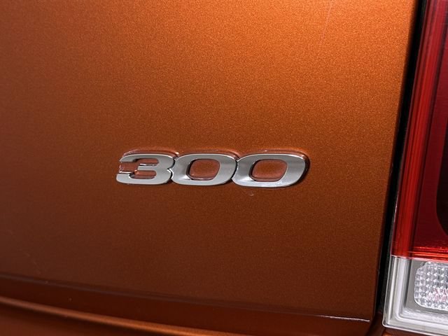 Used 2021 Chrysler 300 Touring RWD image 33