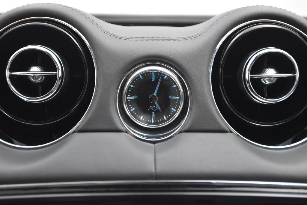 Used 2015 Jaguar XJ L Supercharged RWD image 42