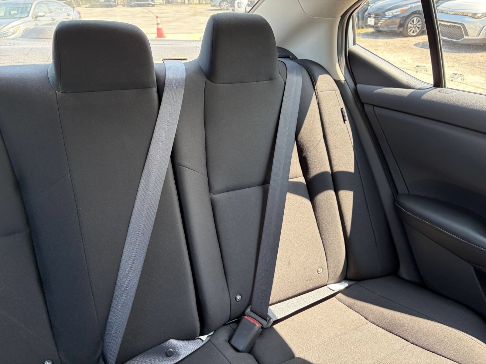 Used 2025 Nissan Sentra S FWD image 34