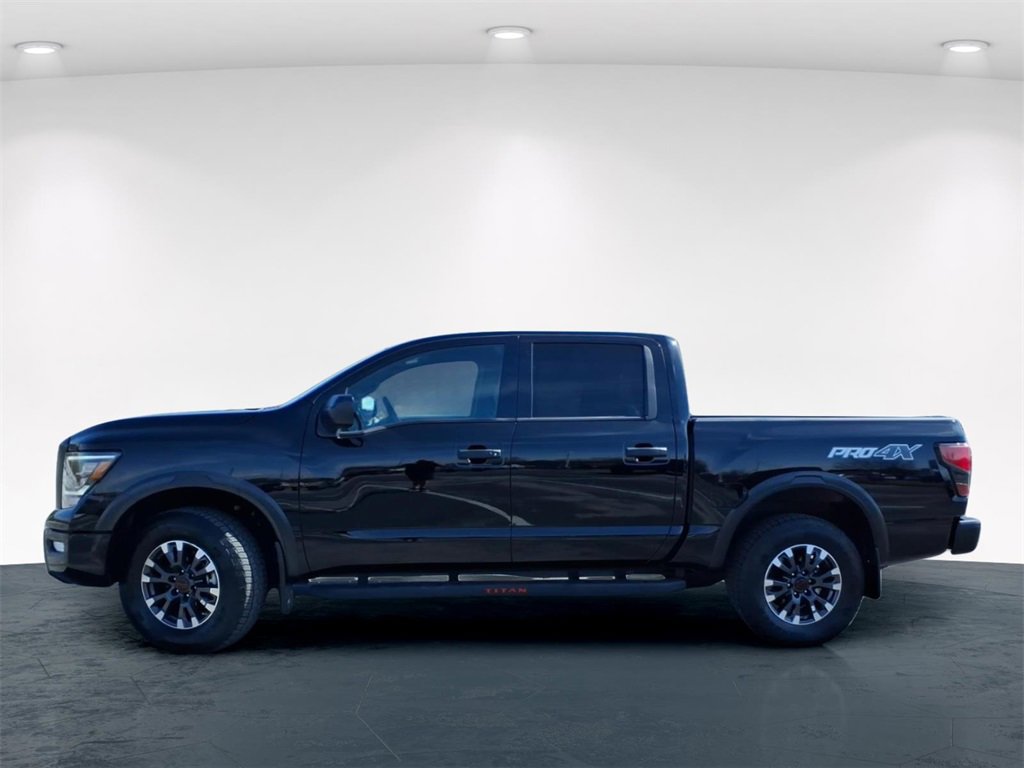 Used 2024 Nissan Titan PRO-4X w/ Off Road Protection Package image 13