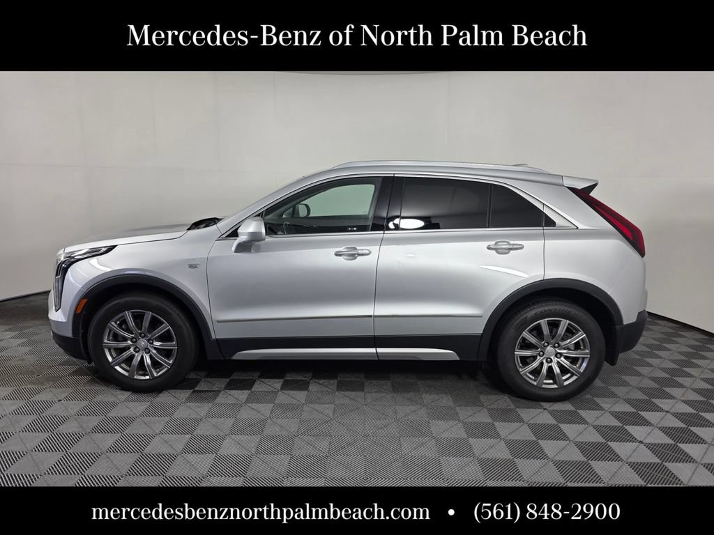 Used 2019 Cadillac XT4 Premium Luxury w/ Driver Awareness Package FWD image 3