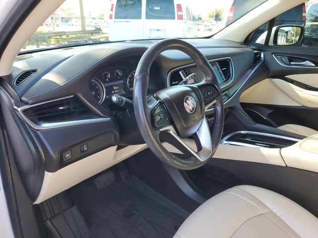 Used 2022 Buick Enclave Essence image 18