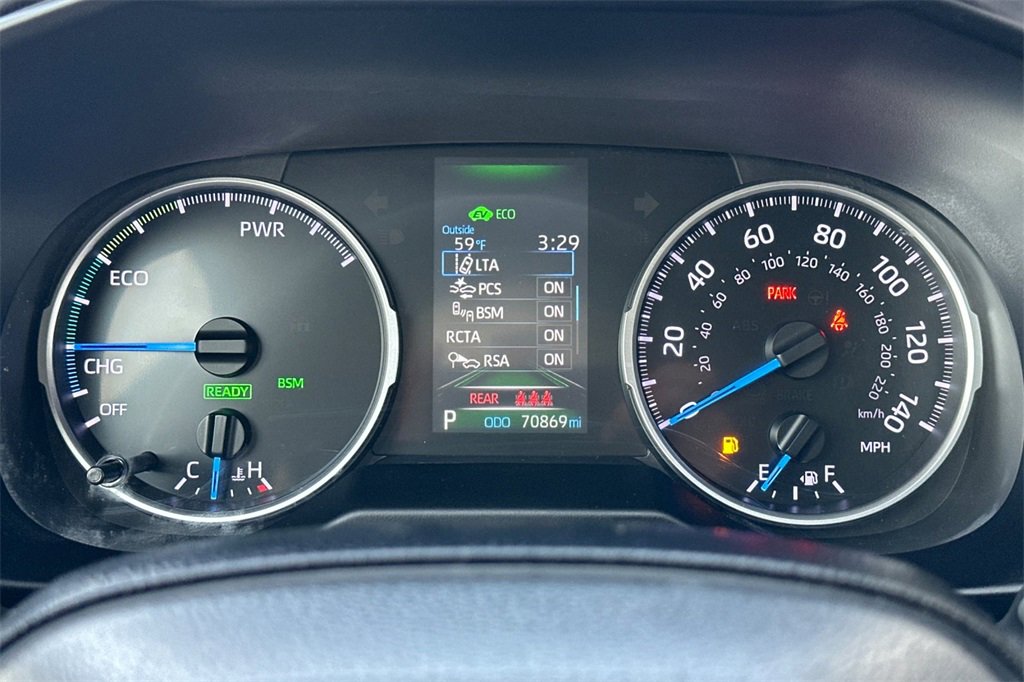 Used 2020 Toyota RAV4 LE image 25