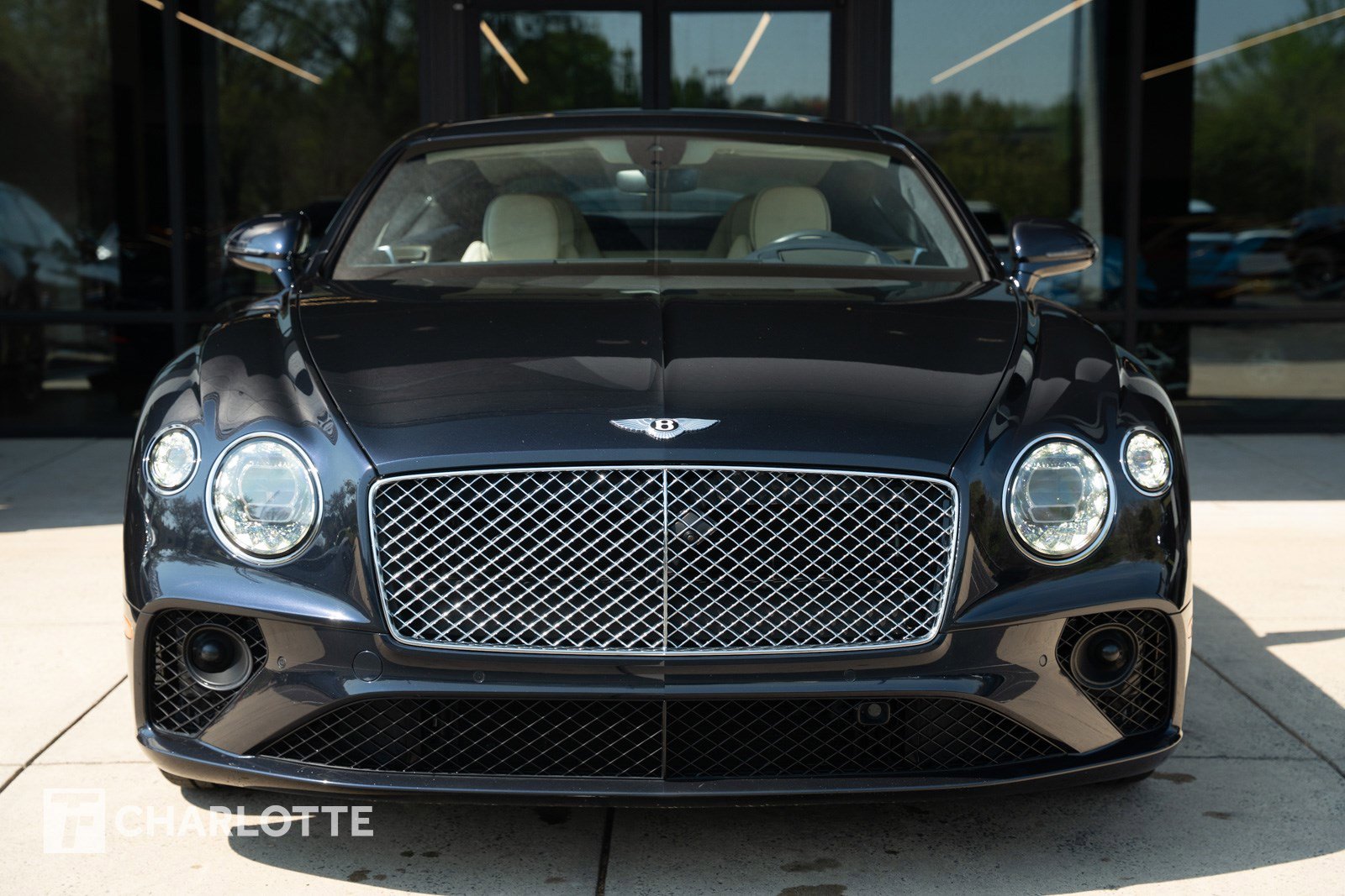 Used 2021 Bentley Continental GT image 4