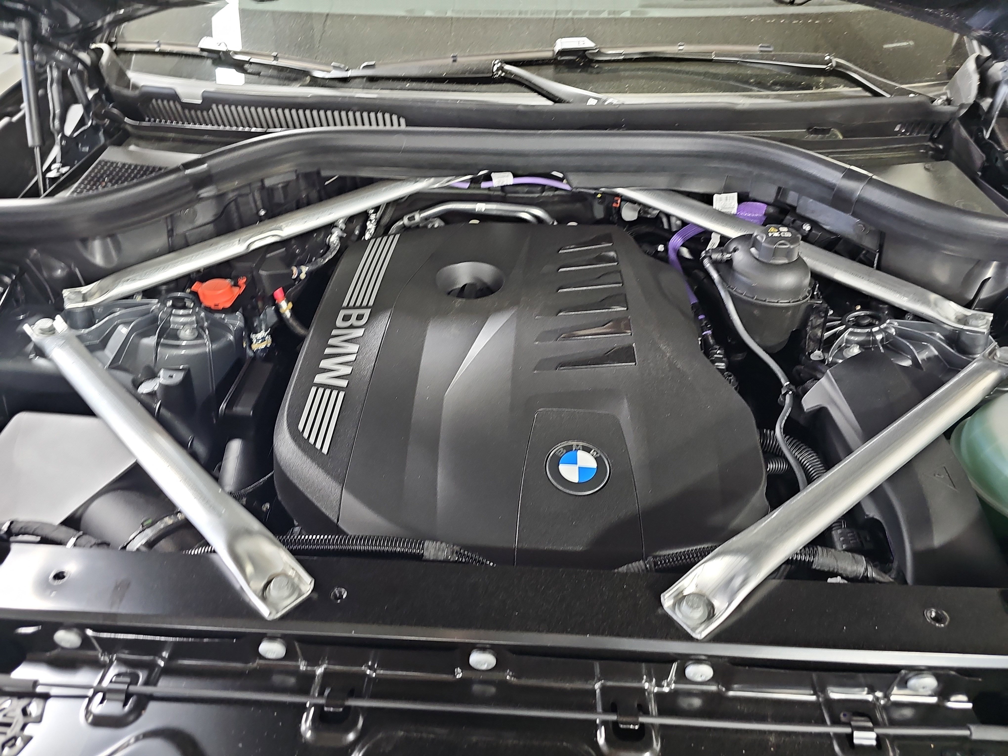 New 2026 BMW X5 xDrive40i w/ Climate Comfort Package AWD/4WD image 33