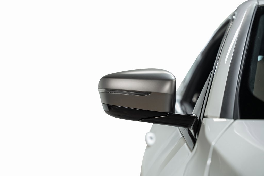 Used 2023 BMW 440i xDrive Coupe w/ Premium Package image 8