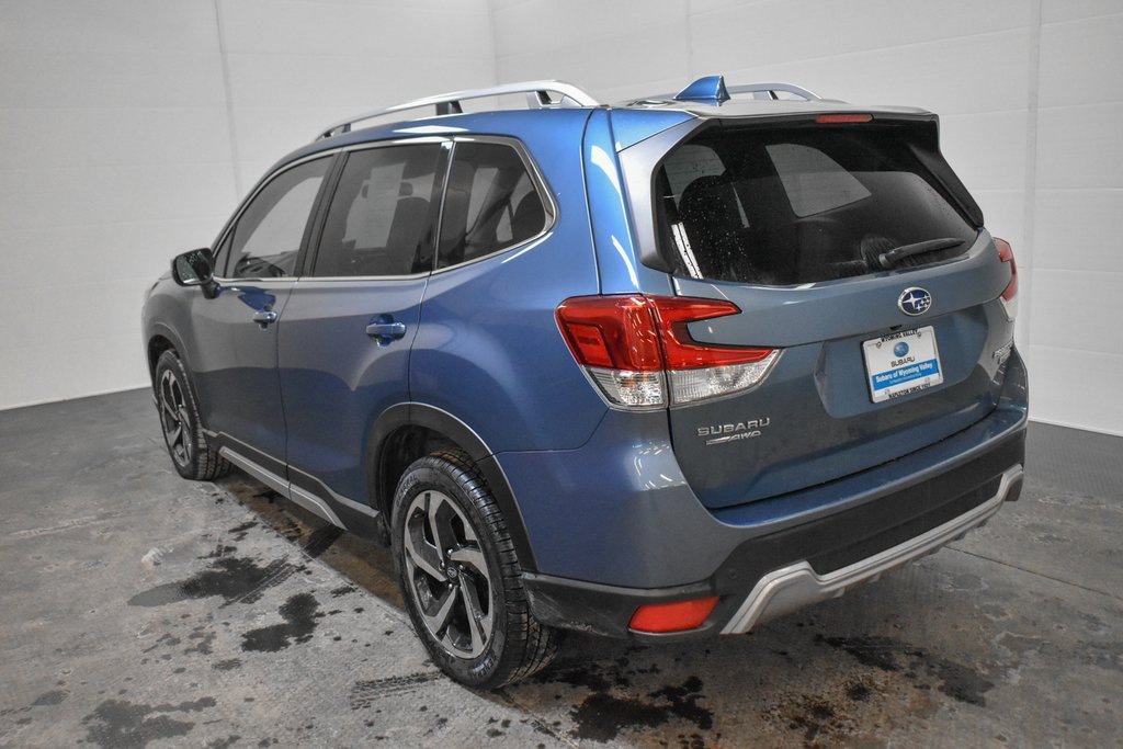Used 2022 Subaru Forester Touring image 6