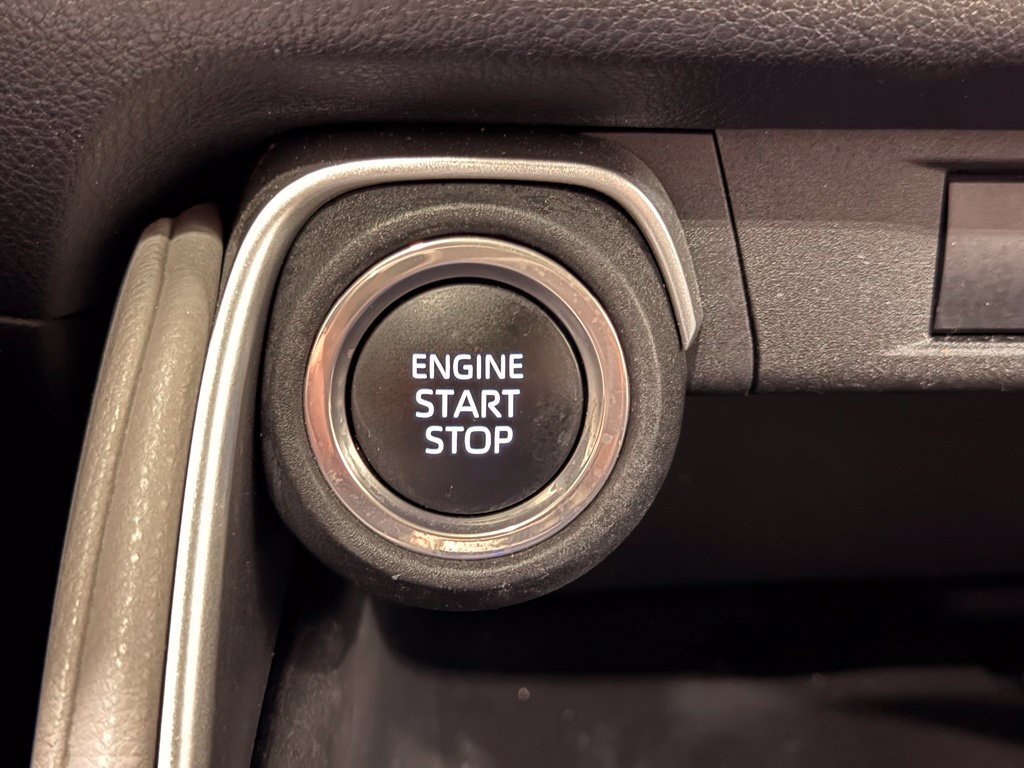 Used 2024 Toyota Grand Highlander AWD image 23