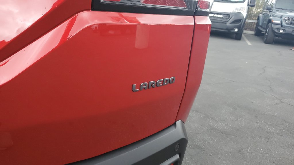 Used 2026 Jeep Cherokee Laredo AWD/4WD image 10