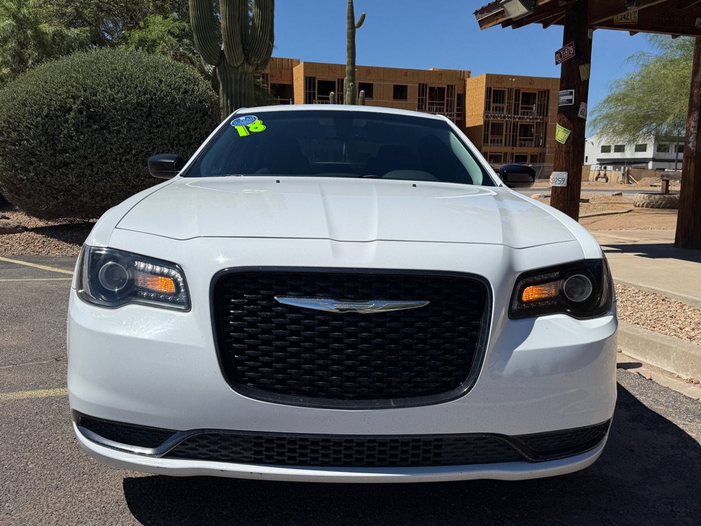 Used 2018 Chrysler 300 Touring w/ Sport Appearance Package RWD image 5