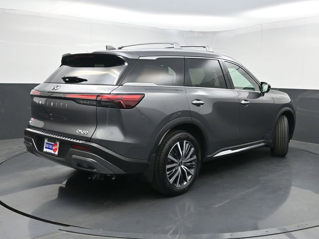 Used 2023 INFINITI QX60 Sensory w/ Cargo Package image 30