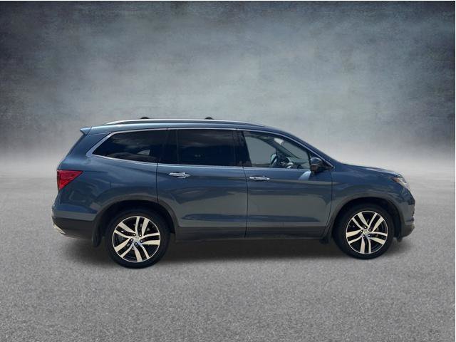 Used 2017 Honda Pilot Elite image 9
