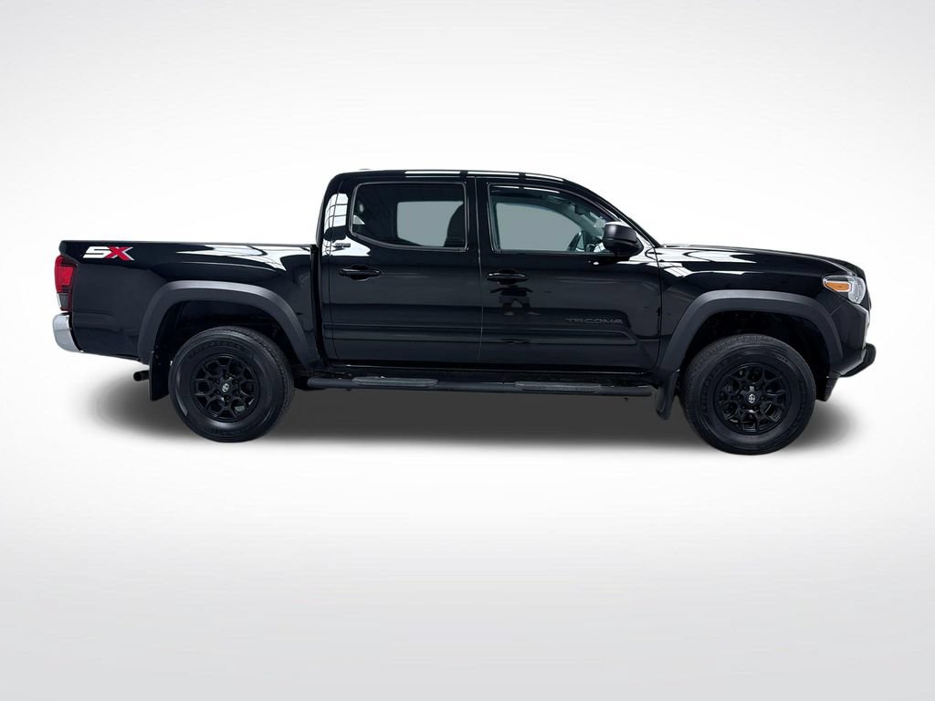 Certified 2023 Toyota Tacoma SR5 w/ SX Package AWD/4WD image 10