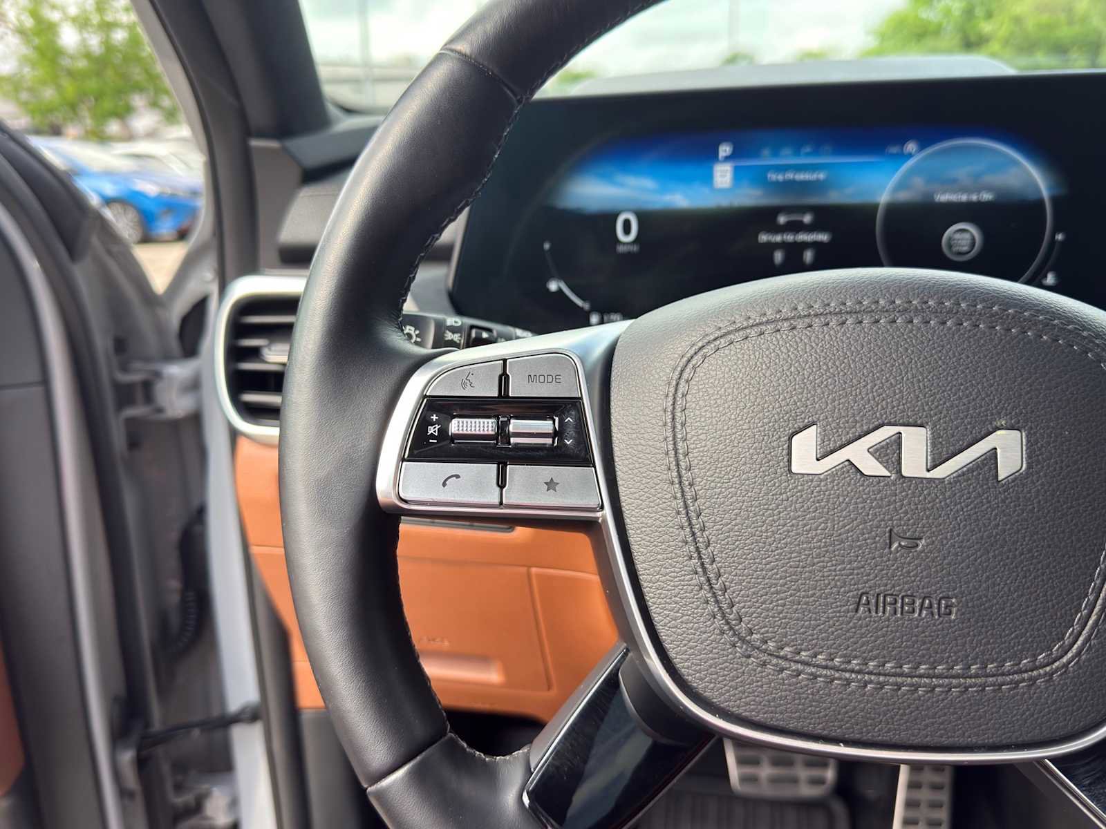 Certified 2024 Kia Telluride SX Prestige X-Pro image 20