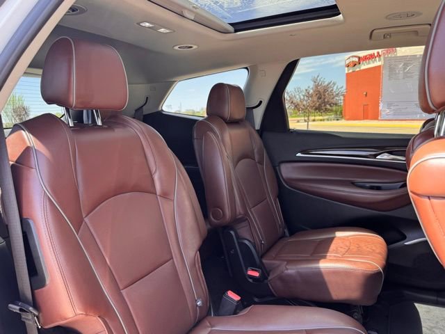 Used 2021 Buick Enclave Avenir w/ Avenir Technology Package AWD/4WD image 25