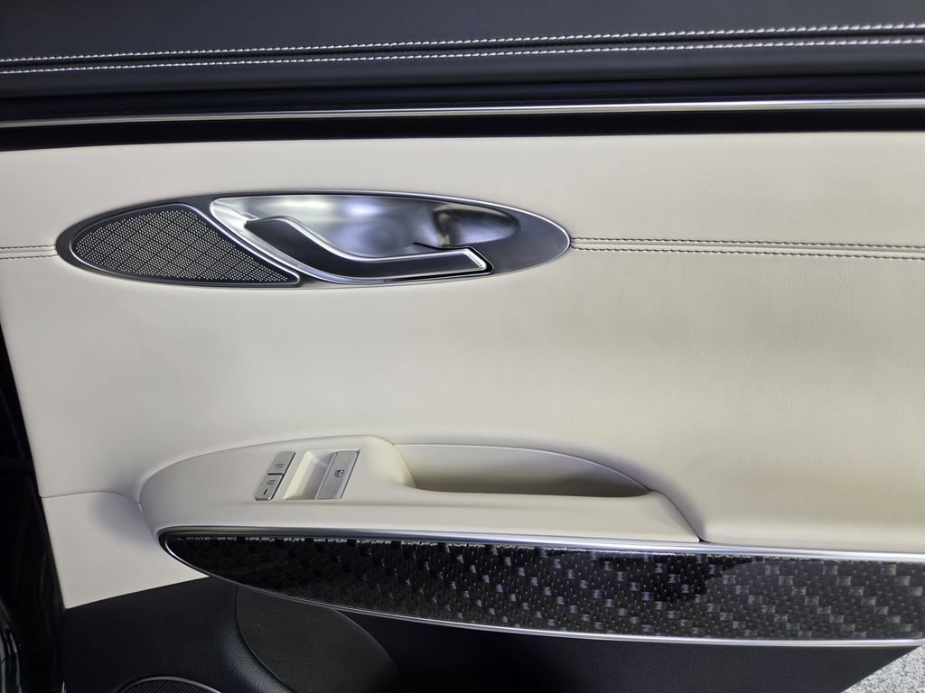 Used 2023 Genesis GV70 3.5T Sport w/ Sport Prestige Package image 31