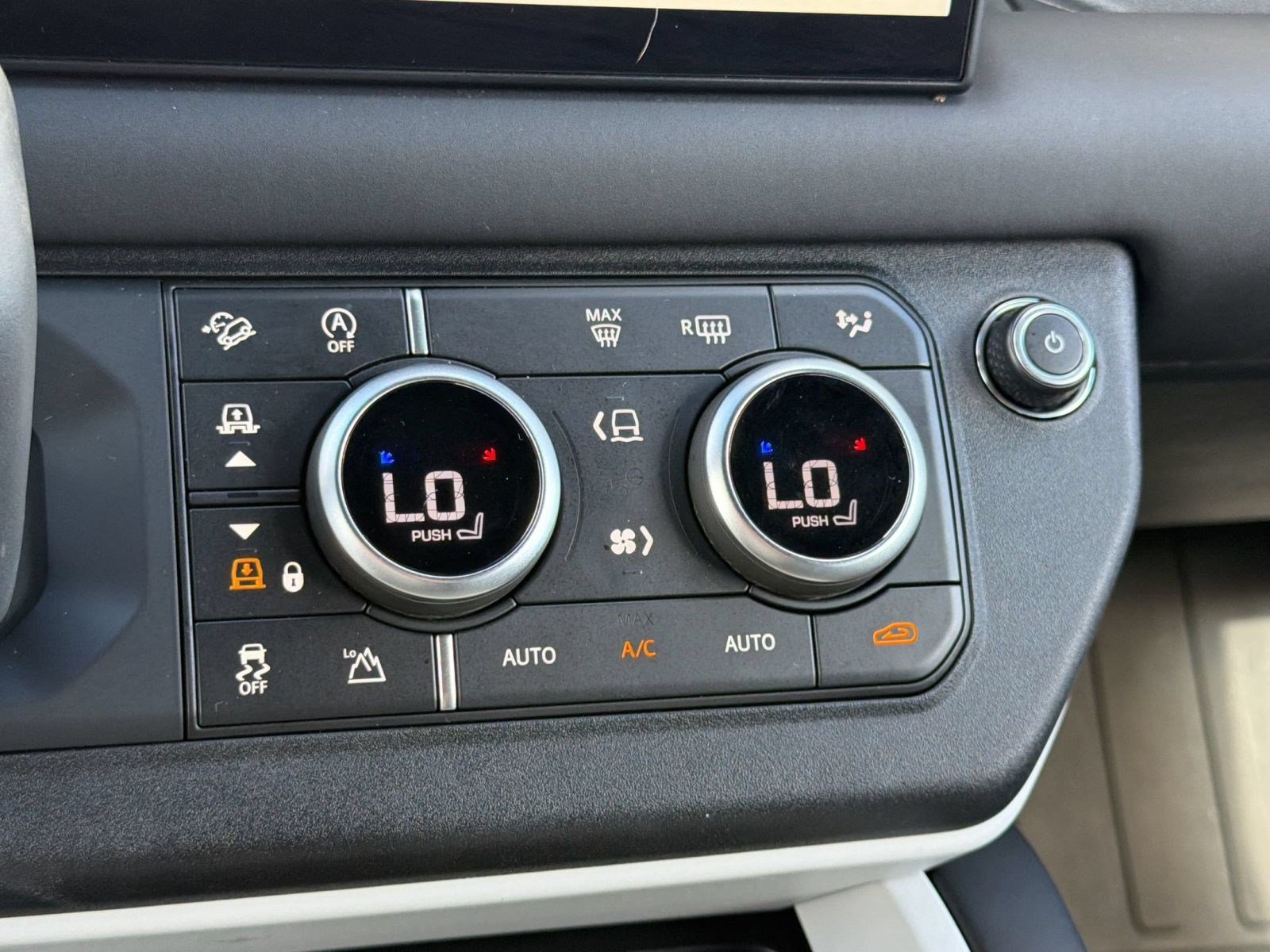 Used 2025 Land Rover Defender 130 S AWD/4WD image 22