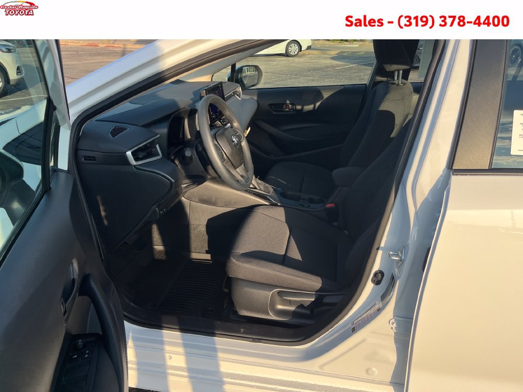 New 2027 Toyota Corolla LE w/ LE Premium Package FWD image 12