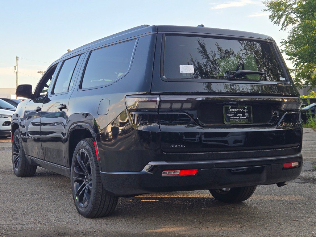 New 2026 Jeep Grand Wagoneer L Summit AWD/4WD image 22