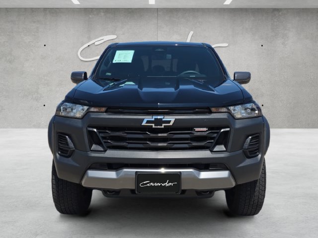 Used 2025 Chevrolet Colorado Trail Boss AWD/4WD image 18