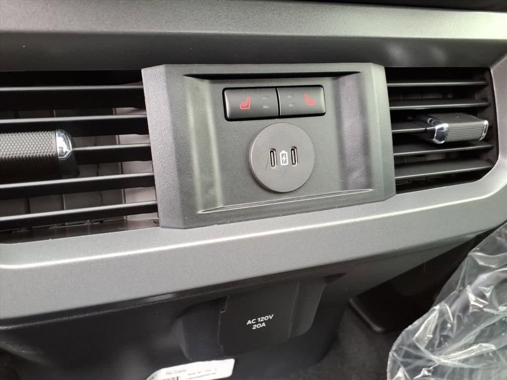New 2026 Ford F250 Lariat w/ Lariat Ultimate Package image 18