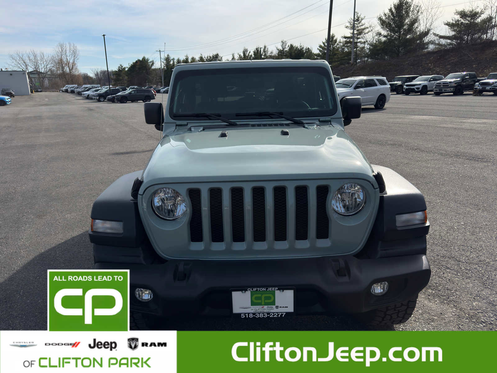Used 2023 Jeep Wrangler Sport image 5