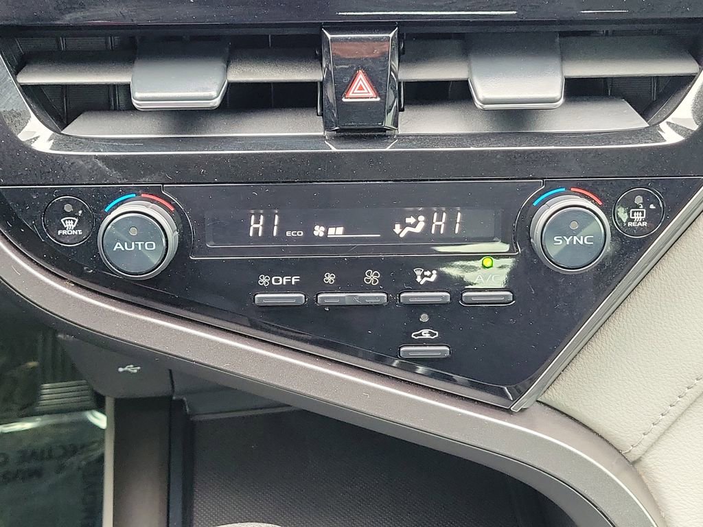 Used 2023 Toyota Camry LE image 30