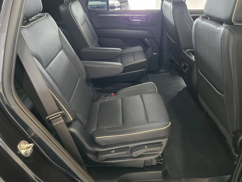 Certified 2025 Chevrolet Tahoe Premier AWD/4WD image 10
