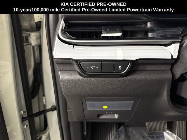 Certified 2025 Kia Carnival SX Prestige image 13