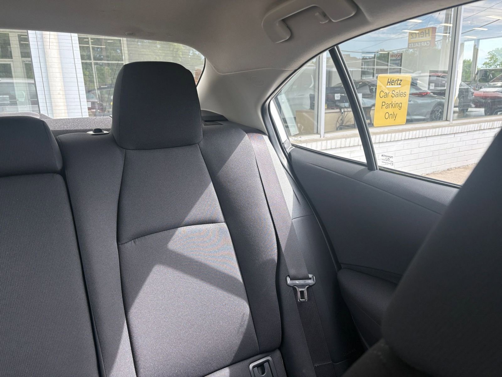 Used 2025 Toyota Corolla LE FWD image 35