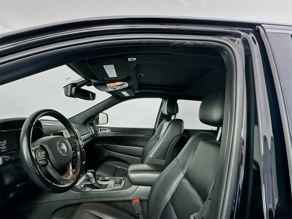 Used 2021 Jeep Grand Cherokee Limited image 22