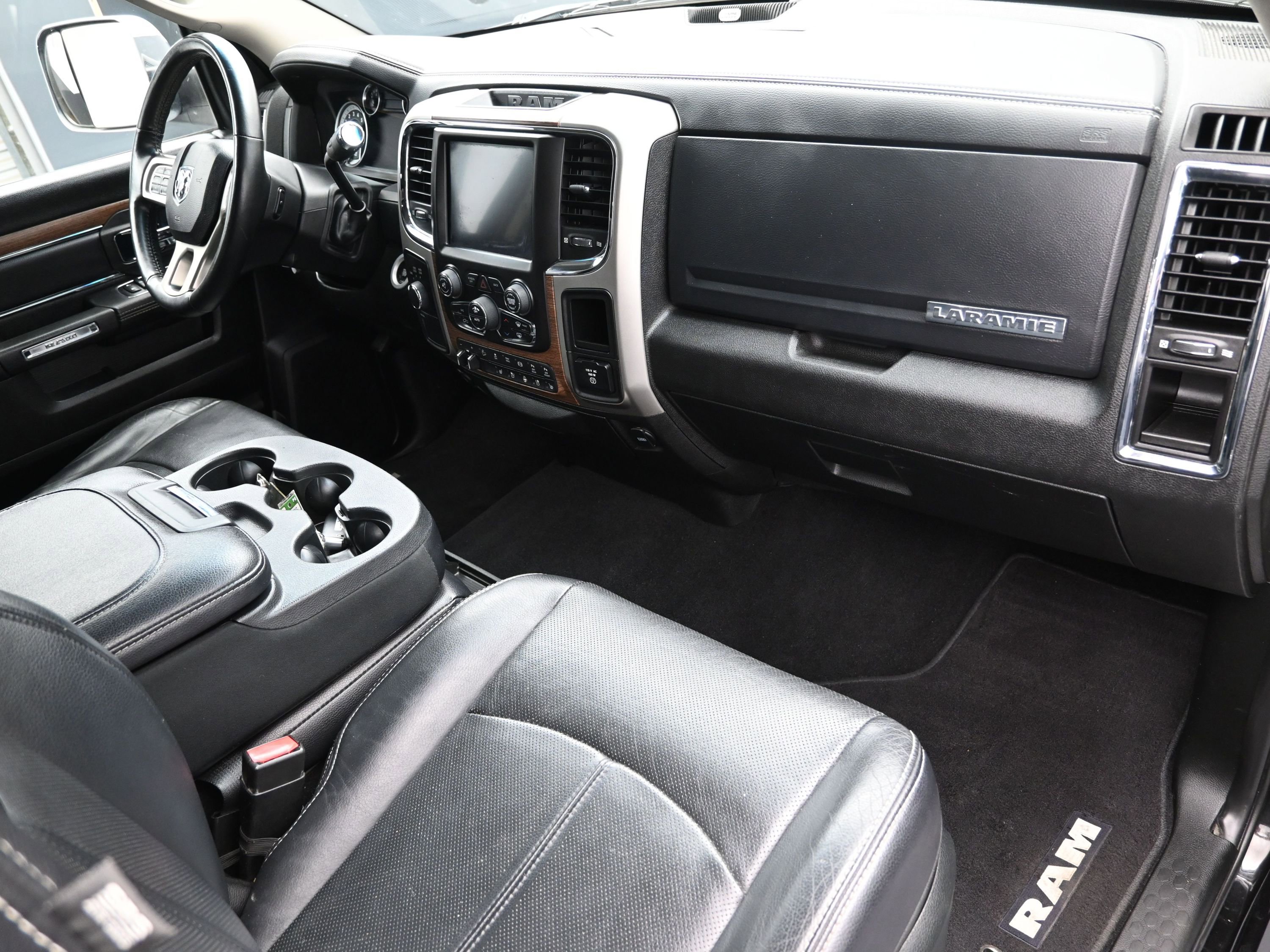 Used 2018 RAM 2500 Laramie w/ Off Road Package AWD/4WD image 40