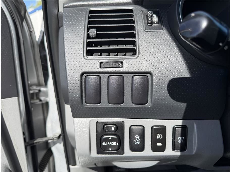Used 2010 Toyota Tacoma PreRunner RWD image 25
