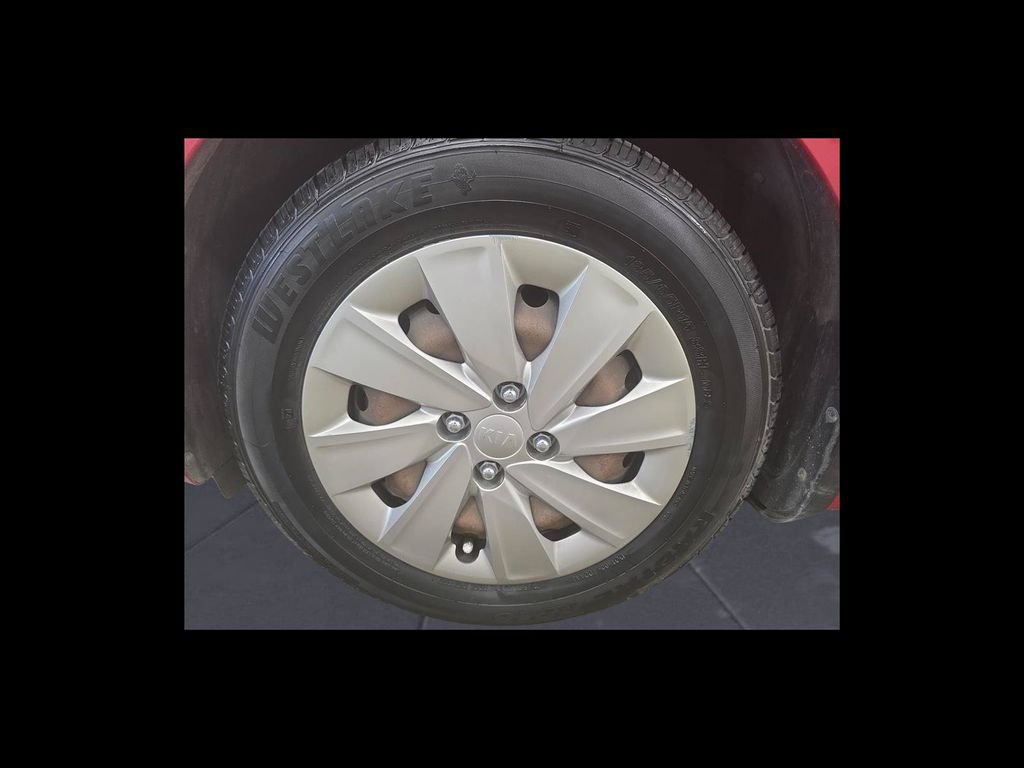 Used 2018 Kia Rio S FWD image 10