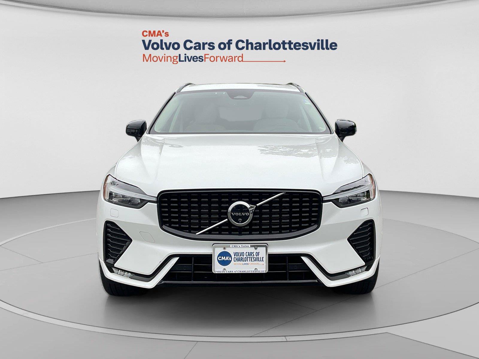 Certified 2024 Volvo XC60 B5 Plus w/ Climate Package AWD/4WD image 8