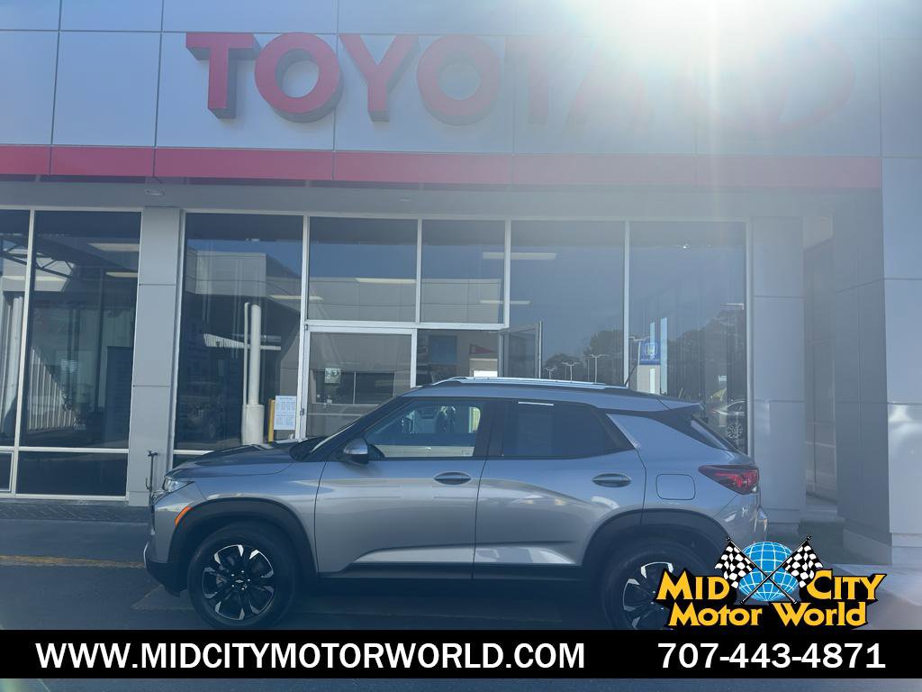 Used 2023 Chevrolet TrailBlazer LT w/ Convenience Package image 1