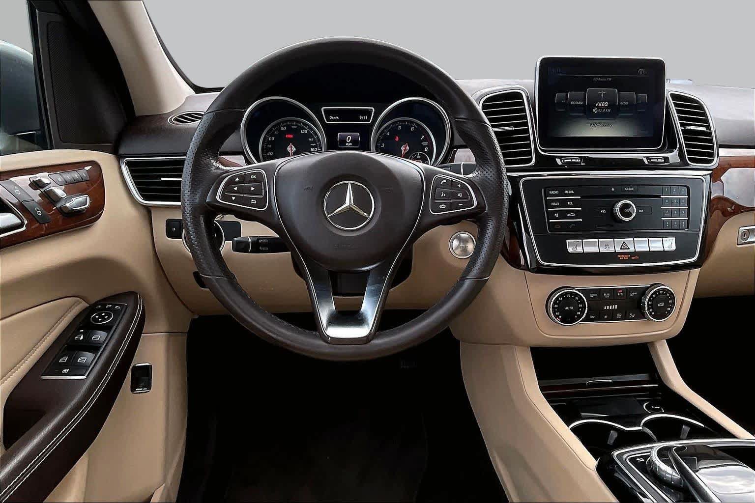 Used 2016 Mercedes-Benz GLE 350 image 6