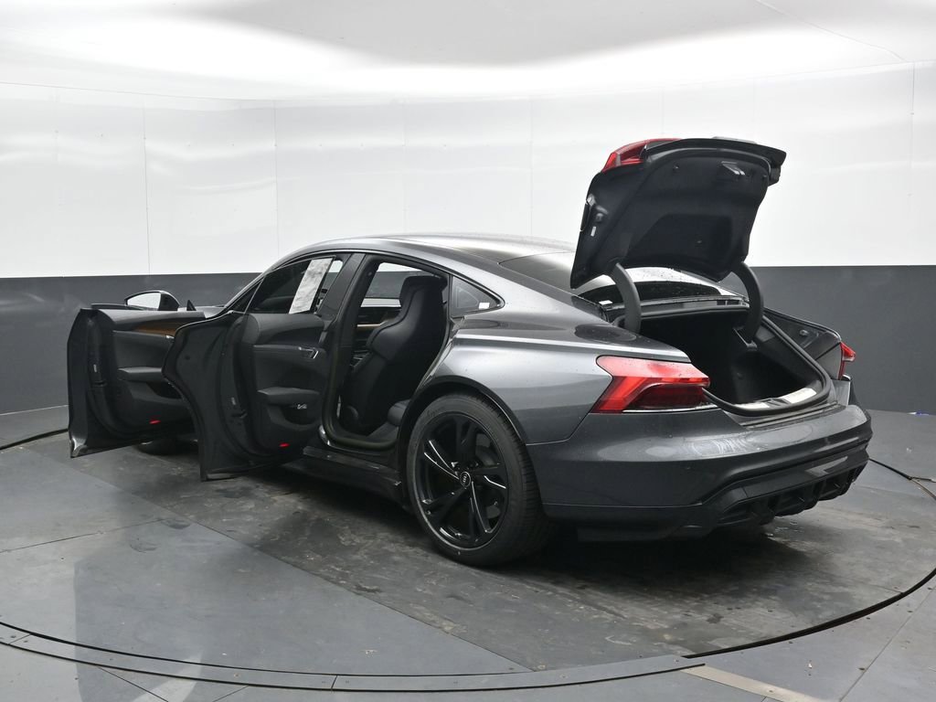 Used 2023 Audi e-tron GT Premium Plus AWD/4WD image 51