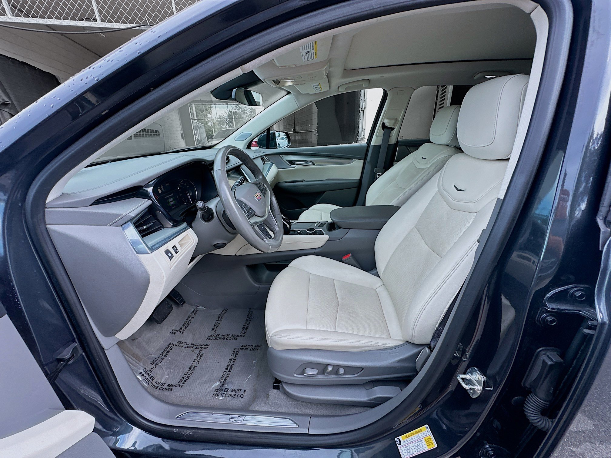 Used 2023 Cadillac XT5 Premium Luxury FWD image 18