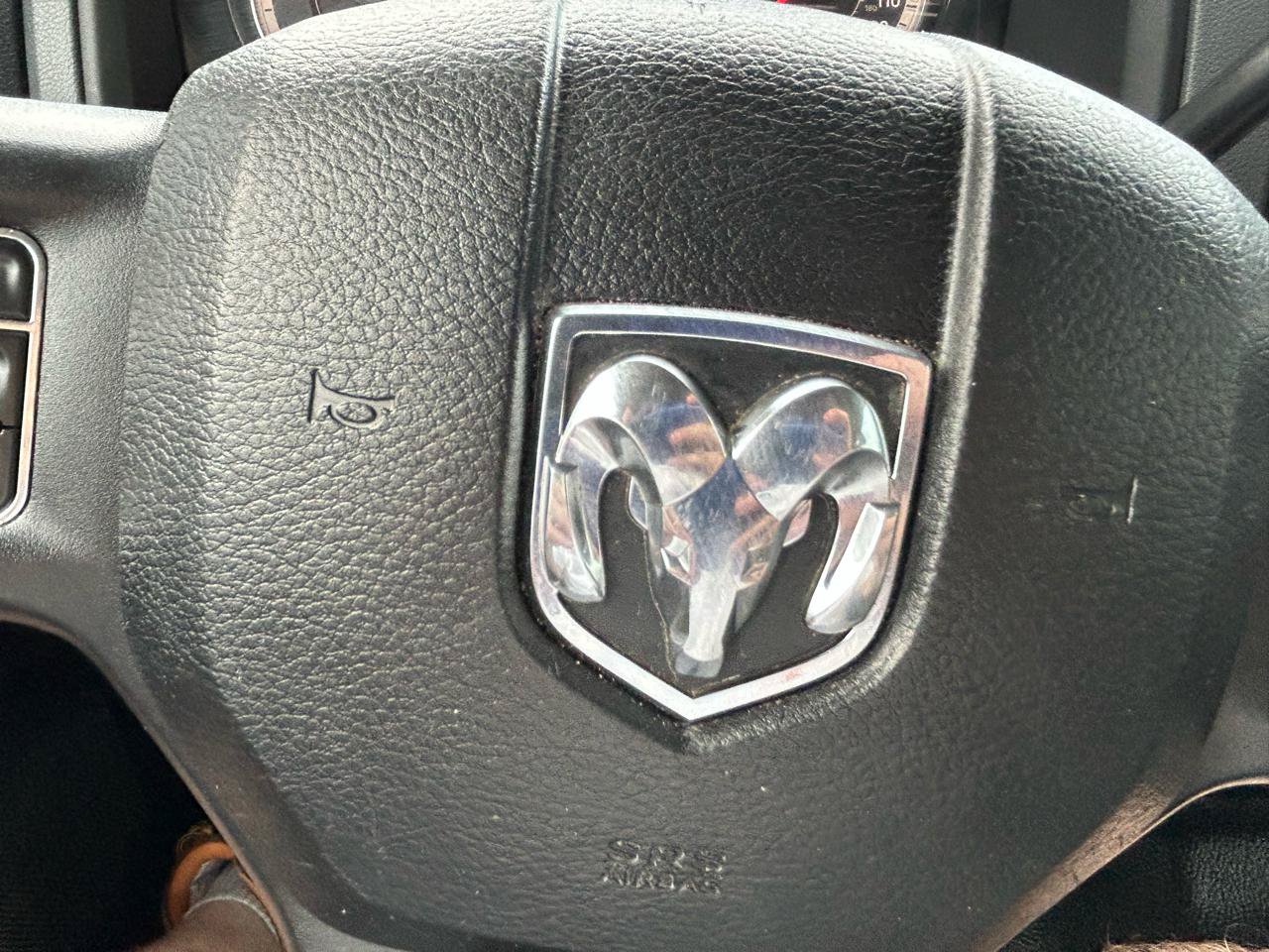 Used 2018 RAM 2500 SLT AWD/4WD image 19