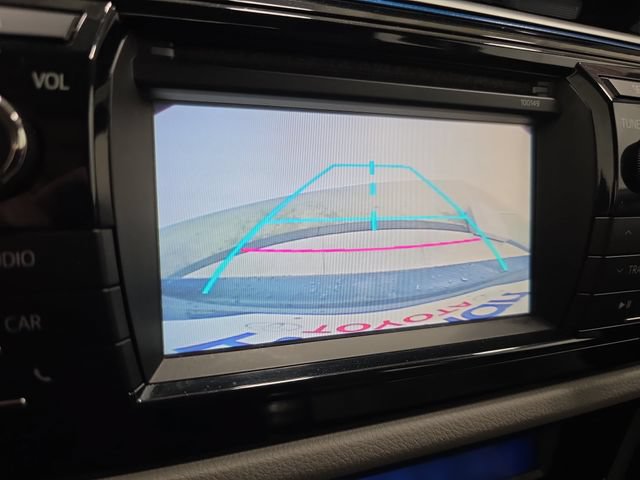 Used 2014 Toyota Corolla LE FWD image 21