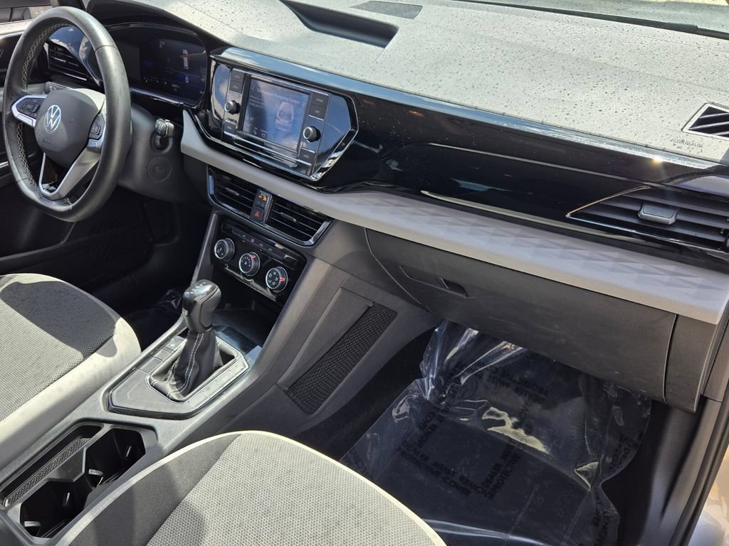 Certified 2023 Volkswagen Taos S FWD image 17