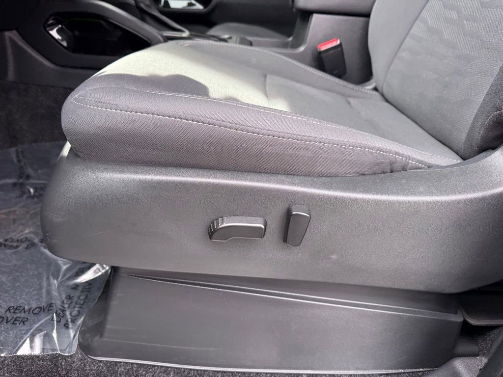 Certified 2023 Nissan Frontier SV w/ Midnight Edition Package image 17