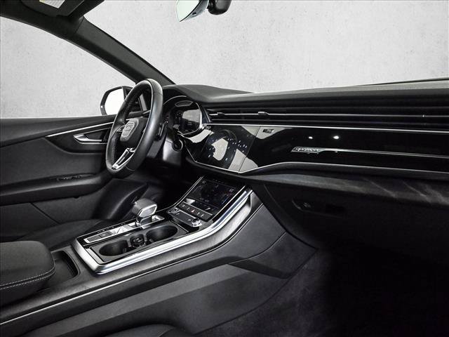 Used 2023 Audi Q8 Premium AWD/4WD image 23