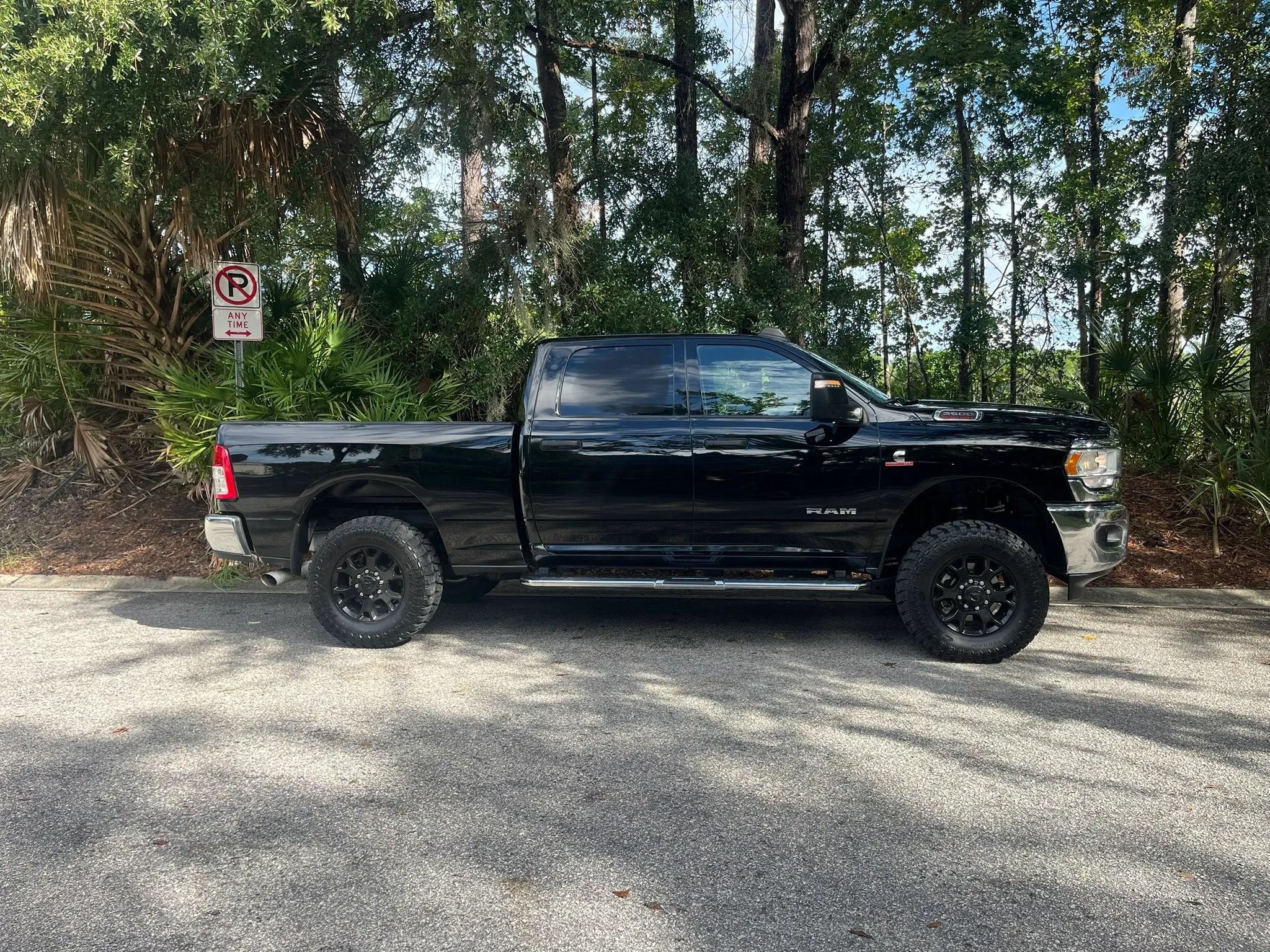 Used 2024 RAM 2500 Big Horn AWD/4WD image 4