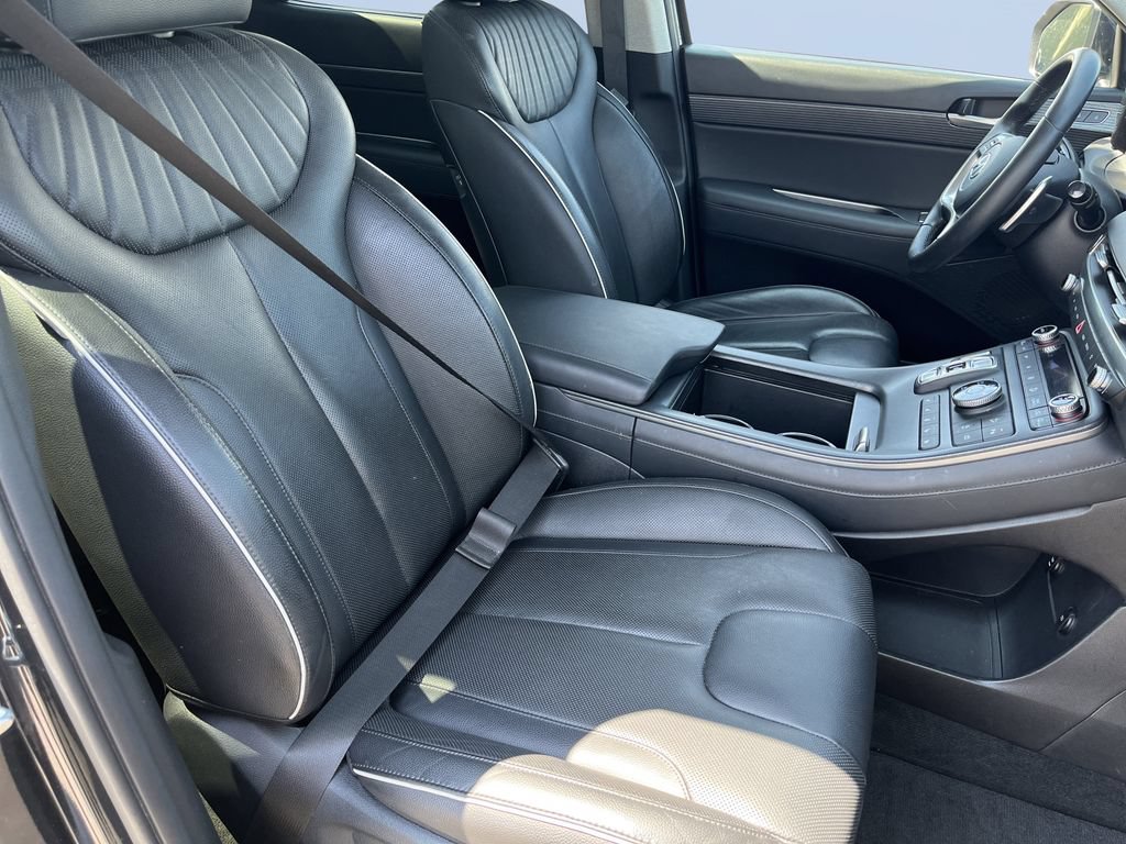 Used 2024 Hyundai Palisade Limited AWD/4WD image 26