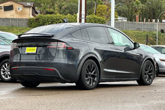 Used 2024 Tesla Model X image 5