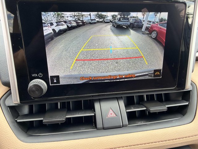 Certified 2025 Toyota RAV4 LE FWD image 28