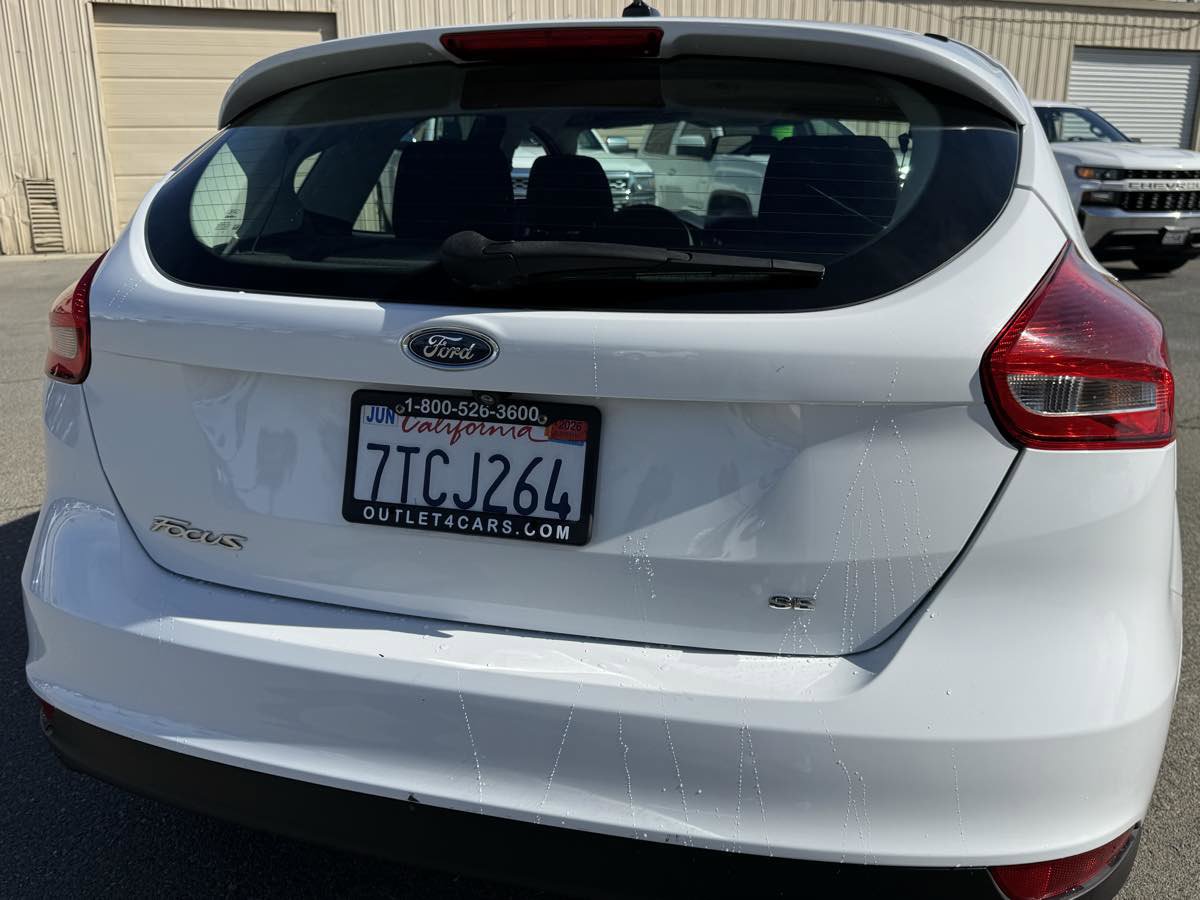 Used 2016 Ford Focus SE FWD image 9