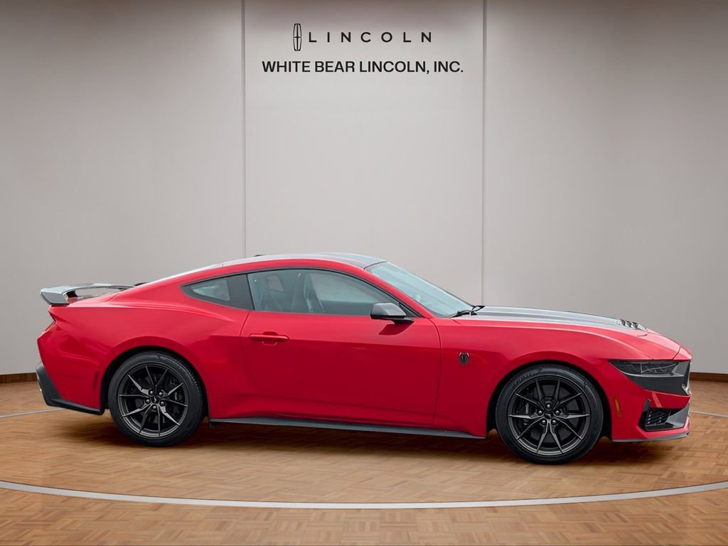 Used 2024 Ford Mustang Dark Horse image 4